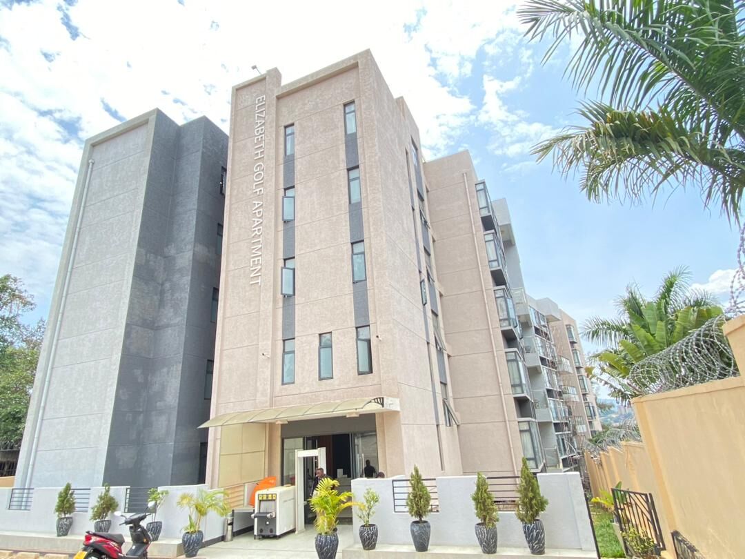 Nyarutarama Apartment